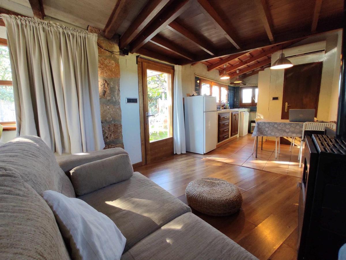 فيلا Casita Con Jacuzzi Rectoria De Dosquers Maia de Montcal المظهر الخارجي الصورة