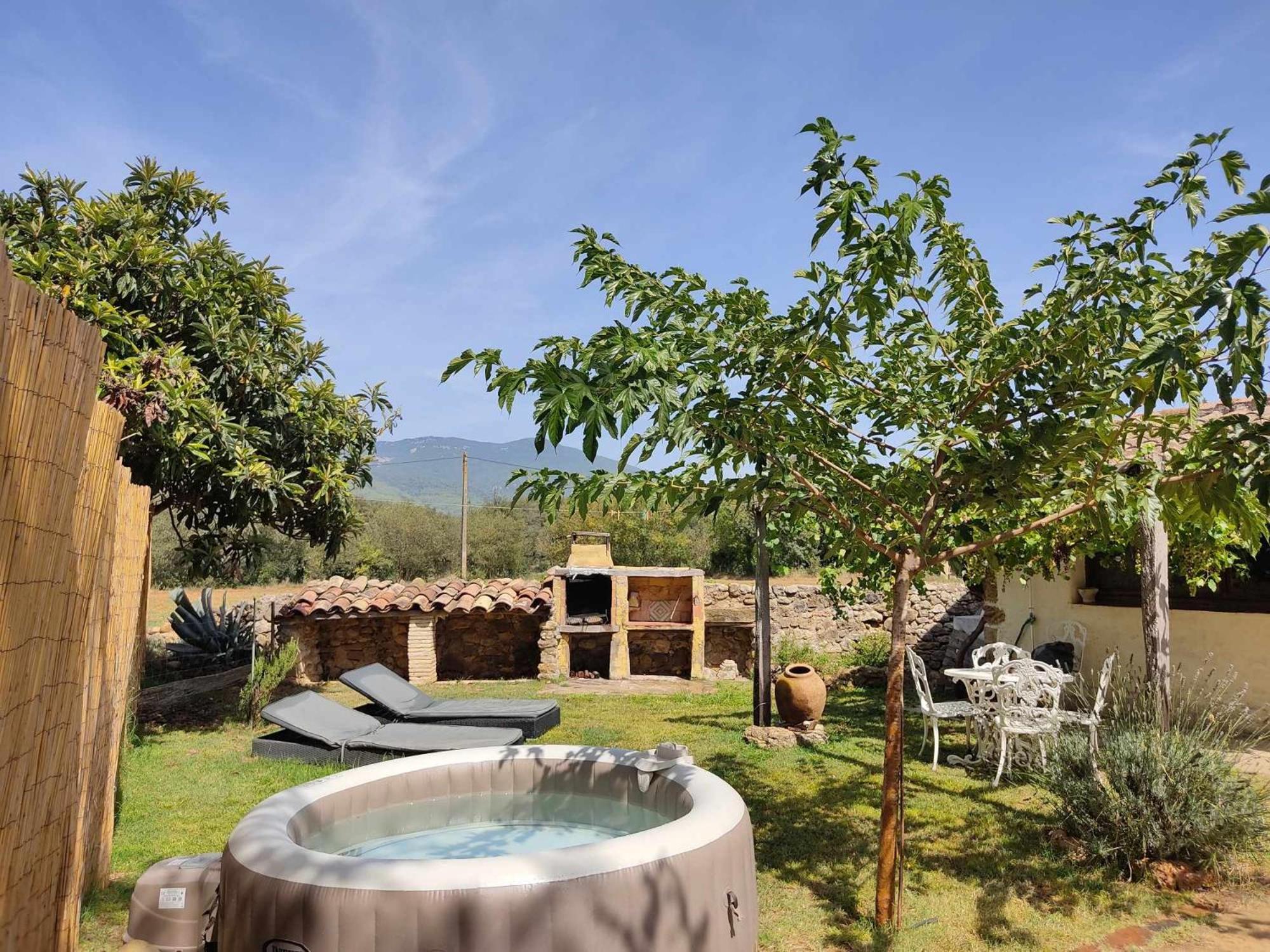فيلا Casita Con Jacuzzi Rectoria De Dosquers Maia de Montcal المظهر الخارجي الصورة